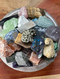 Beginners Crystal Set | 50 Crystal set | Crystal Starter Kit | 50 Labeled Crystal Set | Raw Chakra Stones & Crystals