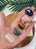 TAURUS Crystal Set,5x Crystals Set For TAURUS( Blue Sodalite,Rose Quartz,Tiger Eye,Green Aventurine,Clear Quartz)
