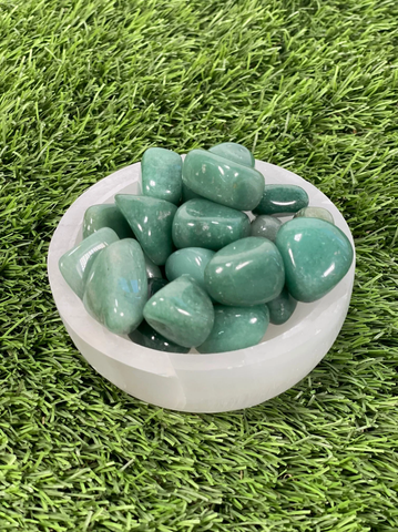 Tumbled GREEN AVENTURINE / Authentic Tumbled GreeN AVENTURINE / Green Aventurine