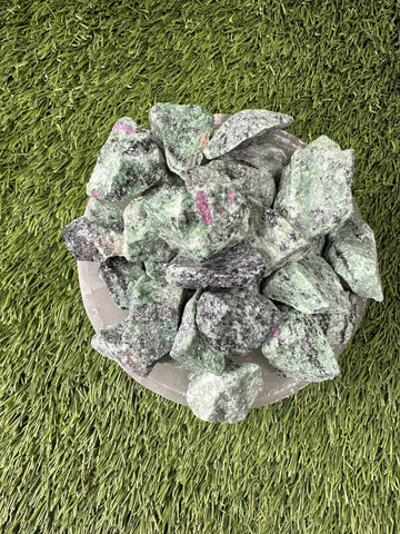 Ruby Zoisite RAW , 0.75"-1.25" Size, Wicca, Witchcraft, Tumbling, Cabbing, Fountain Rocks, Decoration, Polishing. RAW Ruby Zoisite