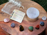 7 Chakra Crystal Set with Selenite Bowl (Rose Quartz, Amethyst, Green Aventurine, Red Jasper, Tiger Eye, Blue Sodalite, Clear Quartz)