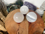 Selenite  Sphere, 1.5 INCH Selenite Sphere, Selenite Gemstone, Charging Sphere, Meditation Crystal, Morocco selenite, Crystal Charger